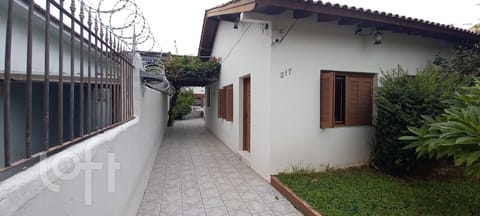 Image 31 - 276570